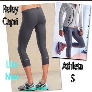 Athleta Relay Capri Gray/teal SP